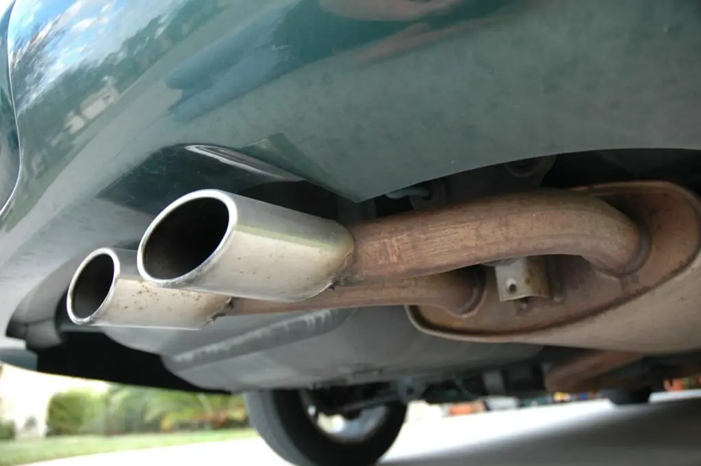 How harmful is exhaust leak