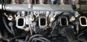 Oil In Intake Manifold: Symptoms, Causes and Fixes