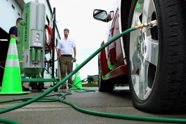 Cons of using nitrogen in tires