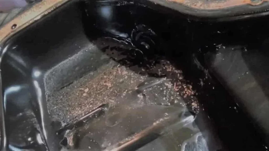 How does metal get in the oil