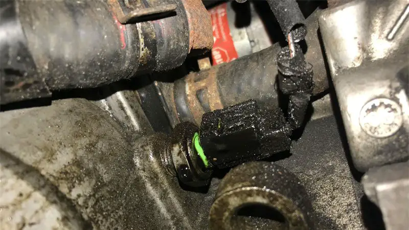 Signs of a bad oil pressure sensor