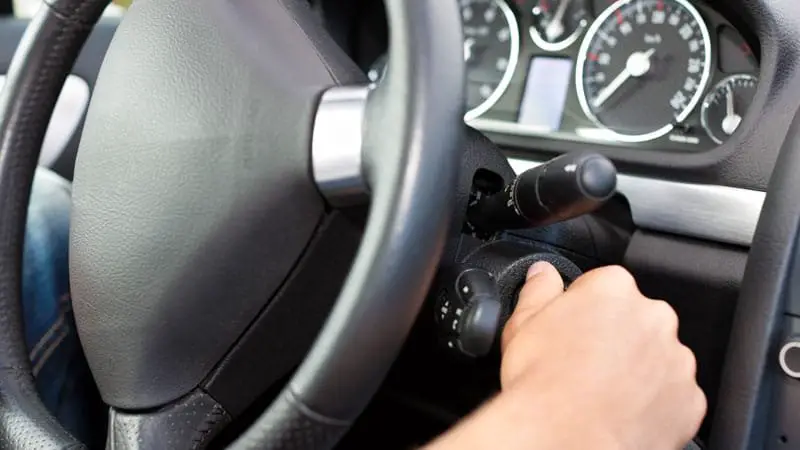 5 Reasons Jeep Shuts Off While Driving and Won’t Start
