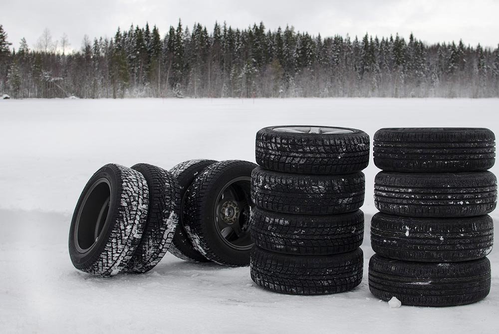What to Do After Taking Off Your Snow Tires